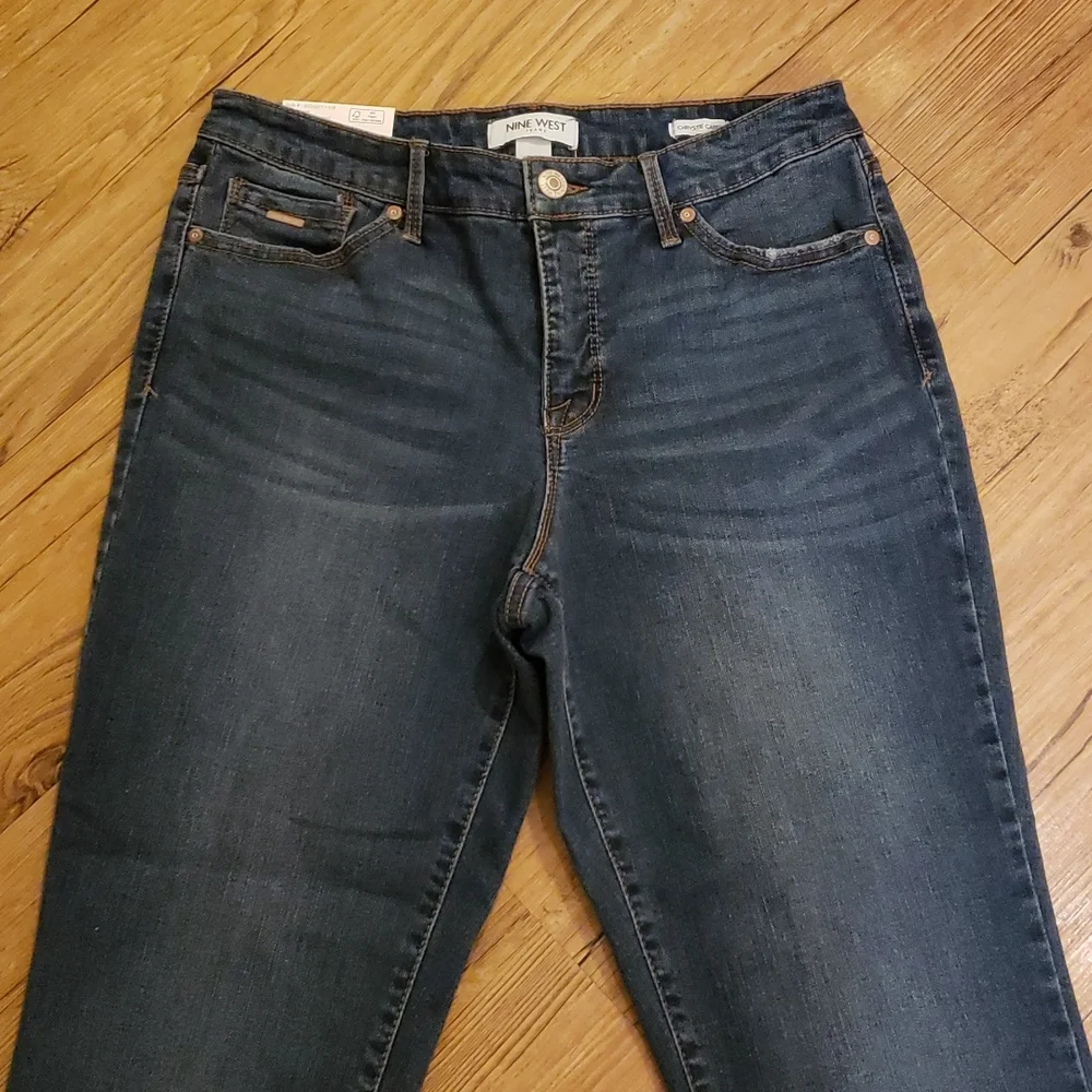 Nine West Capri Pant - Picture 3 of 10